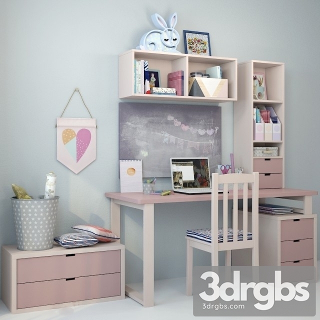Writing Desk And Decor For A Child 5