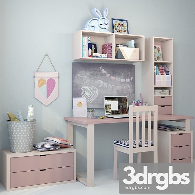 Writing desk and decor for a child 5