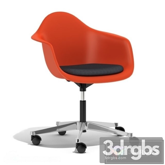 Eames Plastic Armchair PACC Red